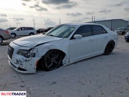 Chrysler 300C 2023 3
