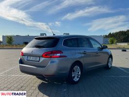 Peugeot 308 2019 1.5 130 KM
