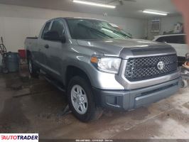 Toyota Tundra - zobacz ofertę