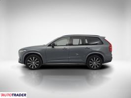 Volvo XC90 2022 2.0 235 KM