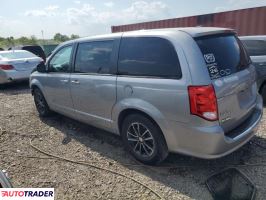 Dodge Grand Caravan 2018 3