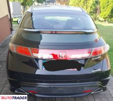 Honda Civic 2009 1.4 100 KM