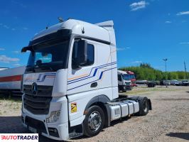 Mercedes actros