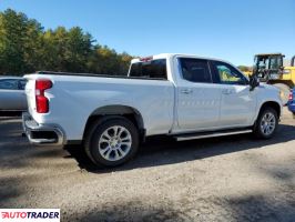 Chevrolet Silverado 2022 3