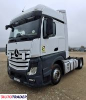 Mercedes actros