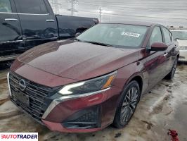 Nissan Altima - zobacz ofertę