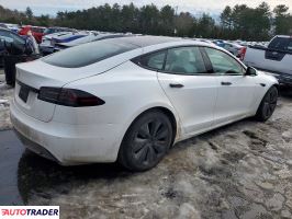 Tesla Model S 2022