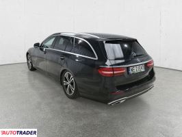 Mercedes E-klasa 2022 2.0 200 KM