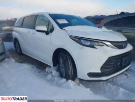 Toyota Sienna - zobacz ofertę