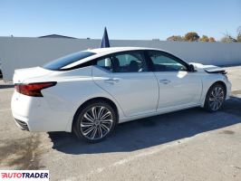 Nissan Altima 2025 2