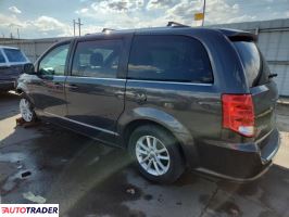 Dodge Grand Caravan 2019 3