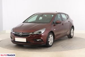 Opel Astra 2018 1.4 123 KM