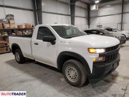 Chevrolet Silverado 2019 4