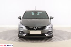 Opel Astra 2020 1.2 143 KM