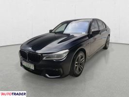 BMW 750 2017 4.4 449 KM