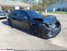 Toyota Camry - zobacz ofertę