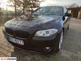 BMW 530 2011 3.0 245 KM