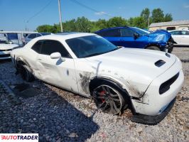 Dodge Challenger 2020 6