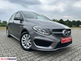 Mercedes B-klasa 2017 1.6 122 KM