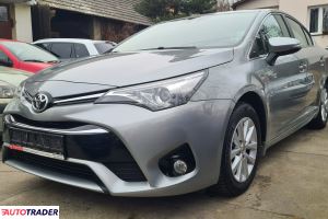 Toyota Avensis 2019 1.6 132 KM