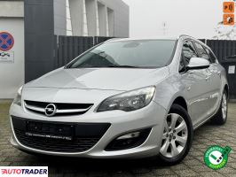 Opel Astra 2015 1.4 120 KM