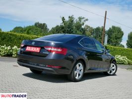 Skoda Superb 2016 1.8 180 KM