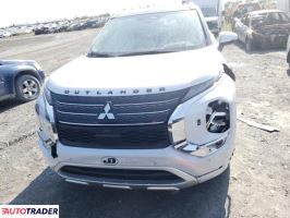 Mitsubishi Outlander 2024 2