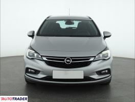 Opel Astra 2019 1.4 147 KM