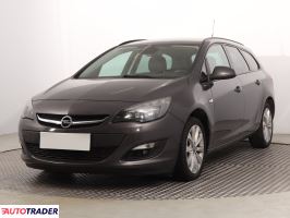 Opel Astra 2013 1.7 108 KM