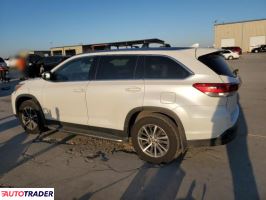 Toyota Highlander 2019 3