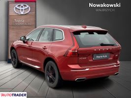 Volvo Pozostałe 2021 2.0 235 KM