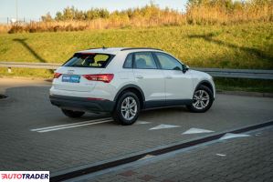 Audi Q3 2022 1.5 147 KM