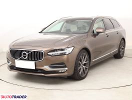 Volvo V90 2018 2.0 231 KM