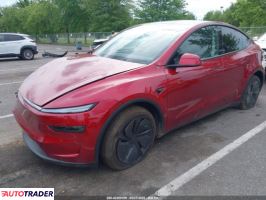 Tesla Model Y 2026