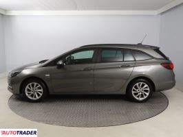 Opel Astra 2019 1.2 128 KM