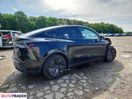Tesla Model Y 2026