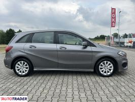 Mercedes B-klasa 2017 1.6 122 KM