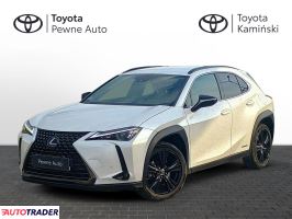 Lexus Pozostałe 2021 2.0 152 KM