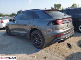 Audi Q8 2021 4