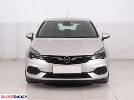 Opel Astra 2020 1.2 108 KM