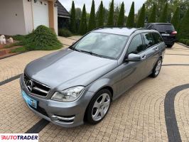 Mercedes C-klasa - zobacz ofertę