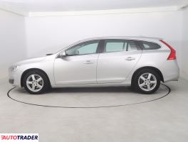 Volvo V60 2016 2.0 147 KM