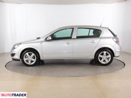 Opel Astra 2011 1.6 113 KM