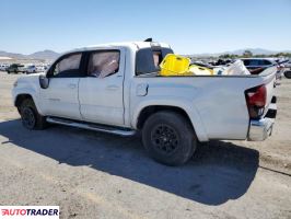 Toyota Tacoma 2019 3