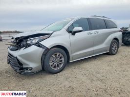 Toyota Sienna 2025 2