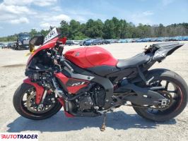 Yamaha YZF 2019 Yamaha YZF 2019