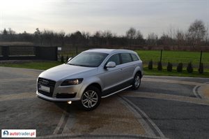 Audi Q7 2008 3.0 240 KM Audi Q7 2008 3.0 240 KM