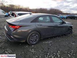 Hyundai Elantra 2024 2