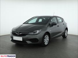 Opel Astra 2019 1.2 108 KM Opel Astra 2019 1.2 108 KM