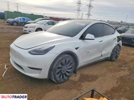 Tesla Model Y 2022
